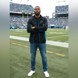 𝅺nfl by G-111 Apparel Group Zip Jacket Black Blue Carolina Panthers size L